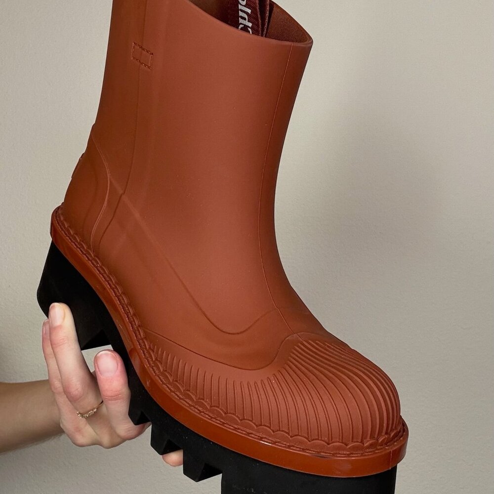 Chloe Rubber Chelsea Boots - 38 - Picture 4 of 5